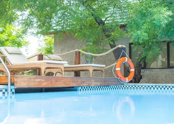 Resort Lunar Dive Resort: Bamboo *