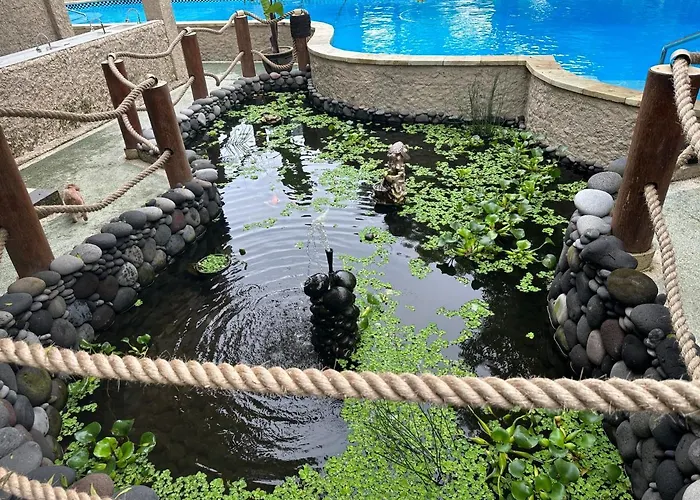 Lunar Dive Resort: Bamboo Resort