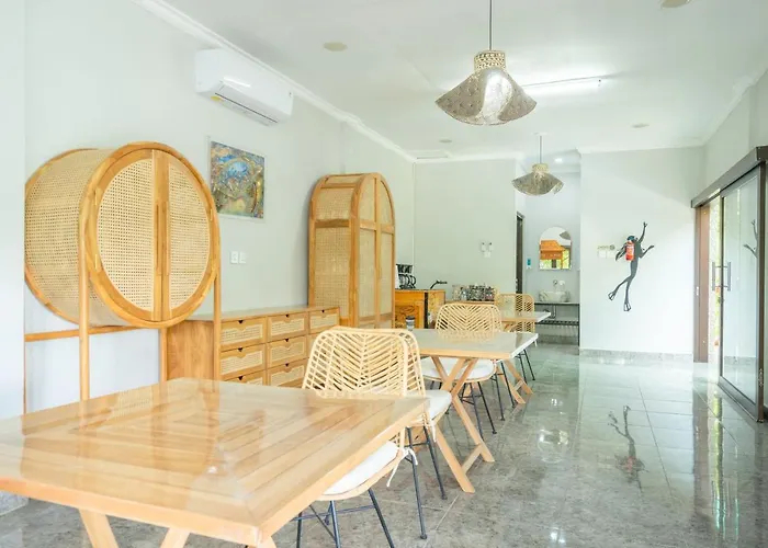 Lunar Dive Resort: Bamboo
